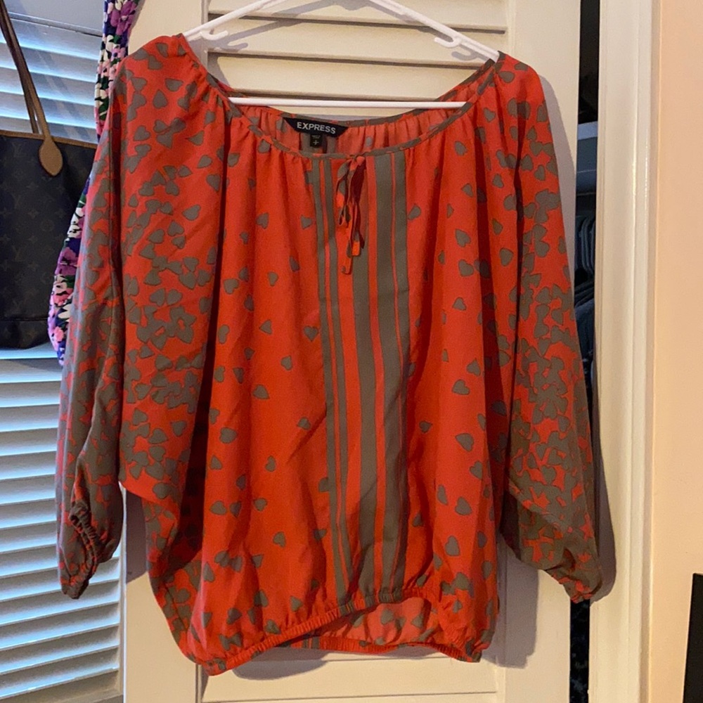 Express women’s blouse with beige hearts